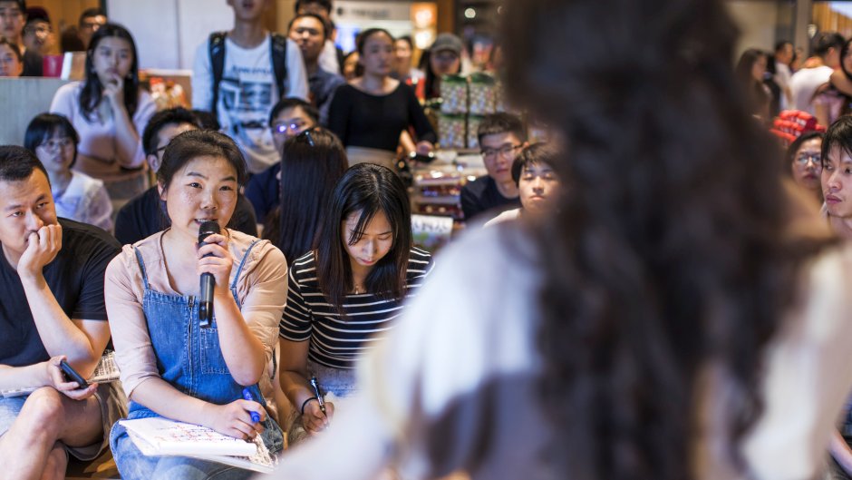 Debate on liveability of cities at Eslite bookshop