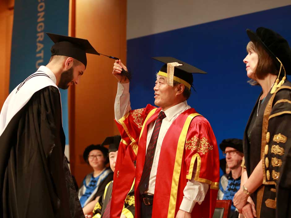 XJTLU celebrates graduation 2017