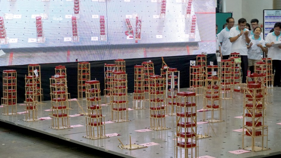 西浦学生制作抗震建筑模型赢国际大奖 新闻 西交利物浦大学 Xjtlu