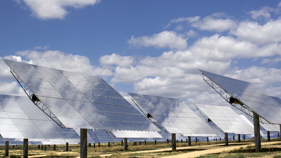 新材料让太阳能电池更高效 西浦学者研究发表于国际期刊