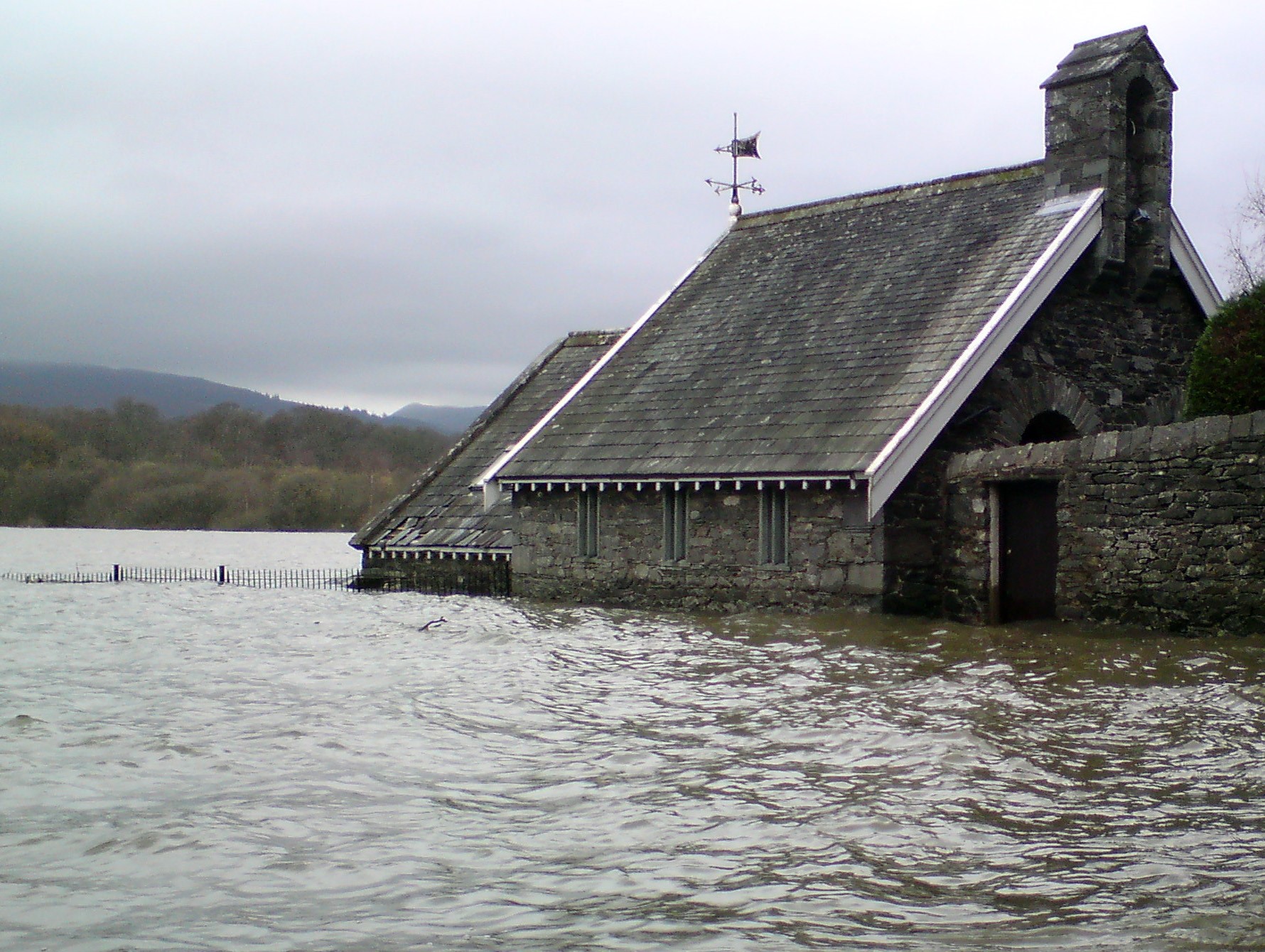 西浦学者提出更有效的洪水预测方法