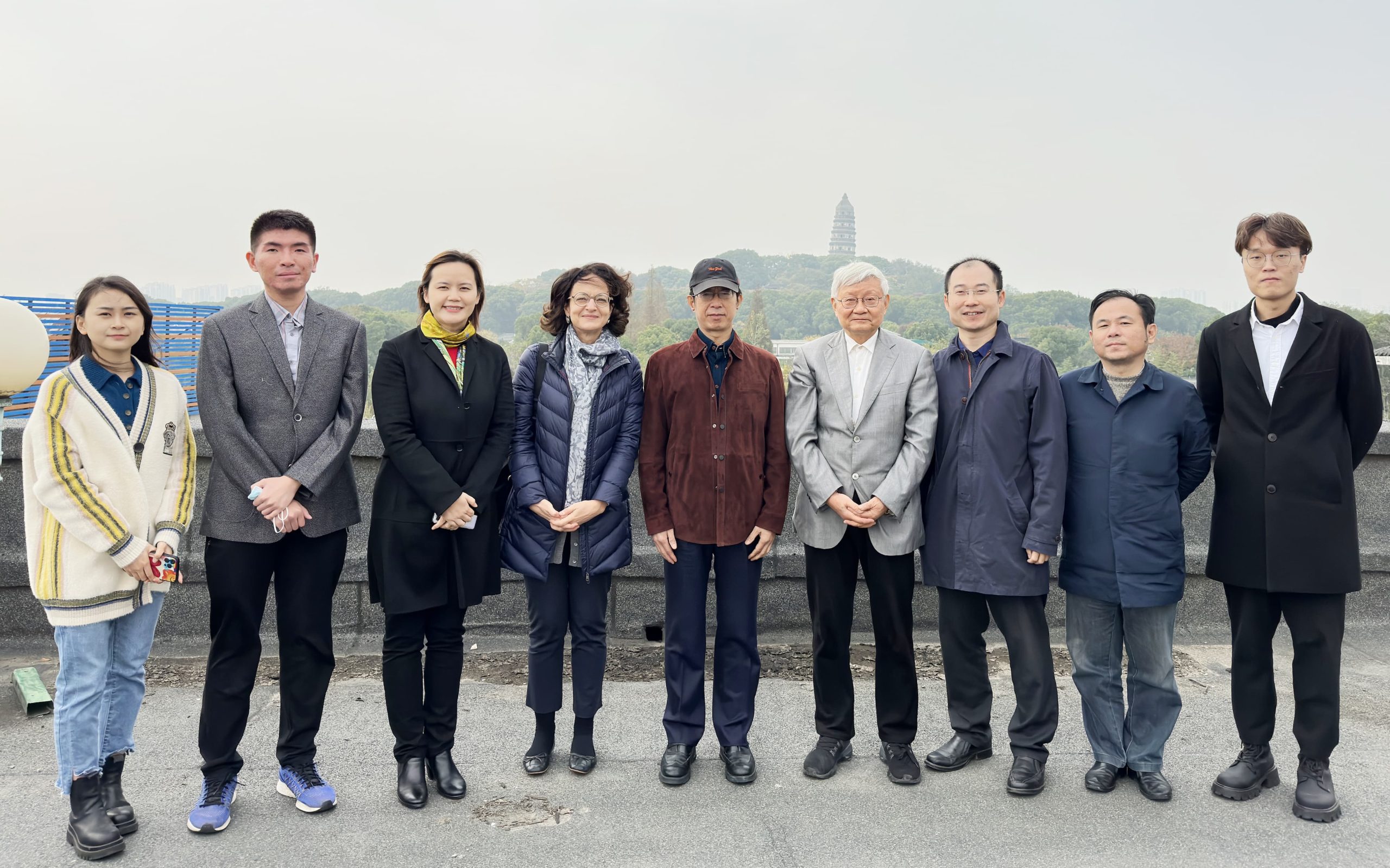 XJTLU held seminar on the Low Carbon Pavilion and Innovation Park