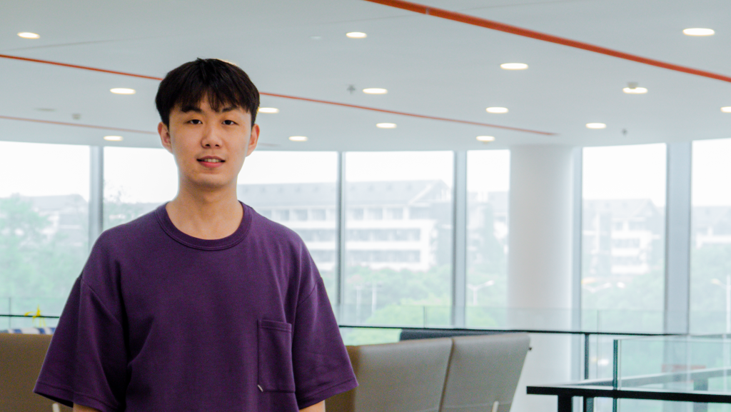 学子故事 | 向前一步:把课堂搬进最大独角兽企业