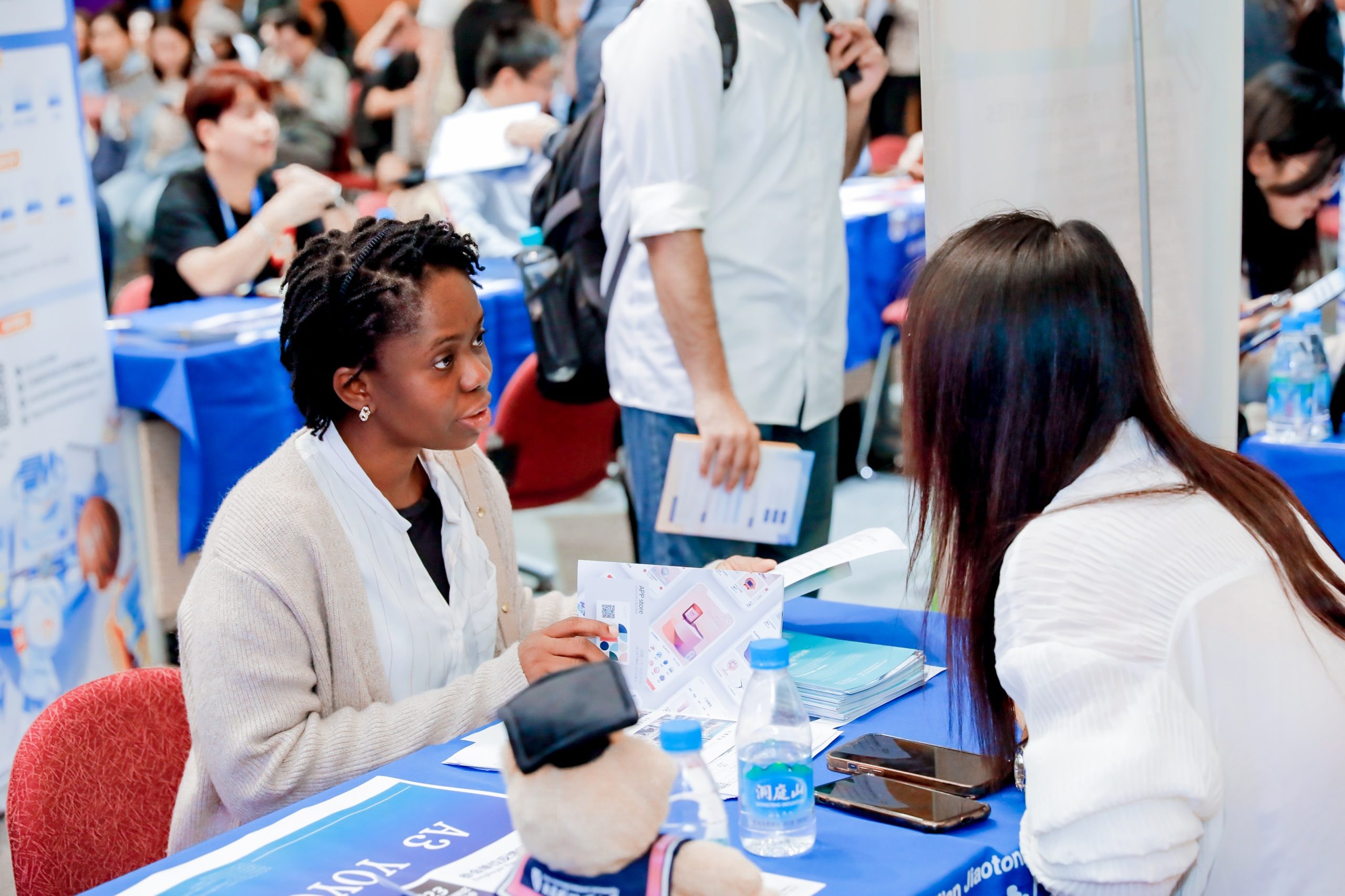 Job fair offers career opportunities to international students