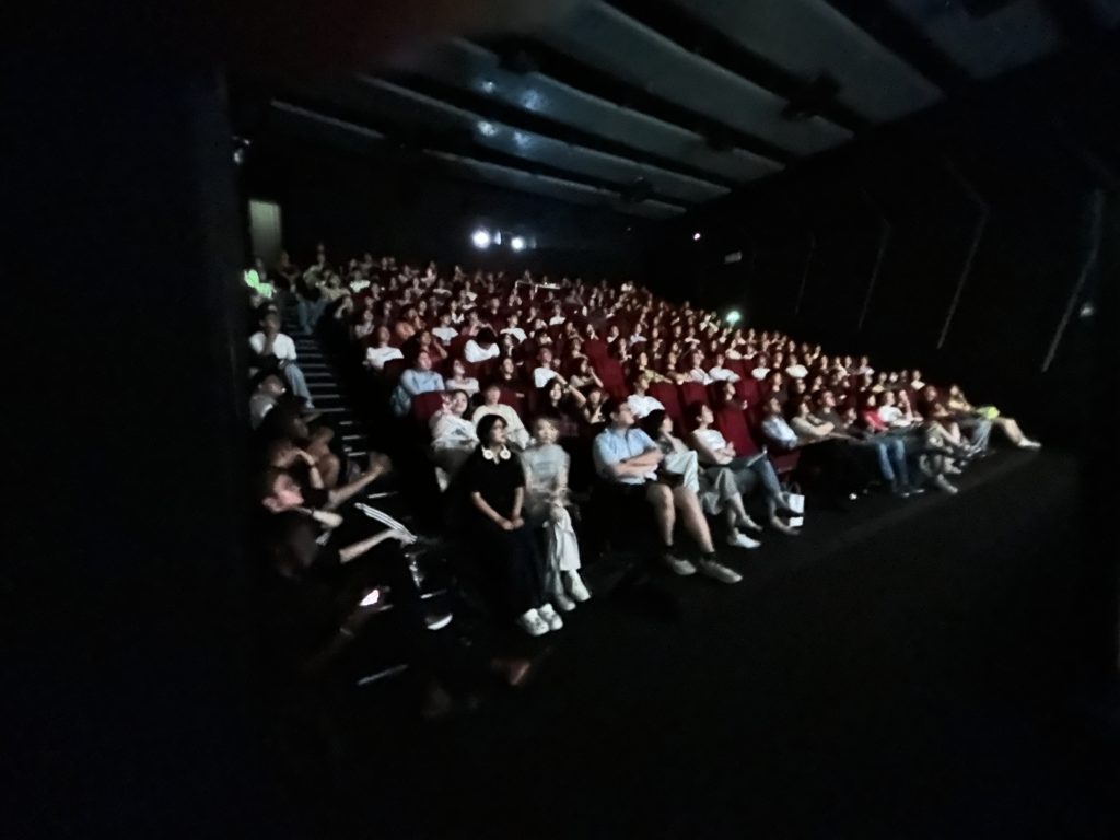 活动回顾 | 《子弹横飞百老汇》引爆西浦影视艺术学院“周五电影之夜”