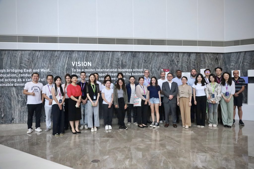 IBSS携手西班牙IQS管理学院成功开展系列暑期学术交流活动
