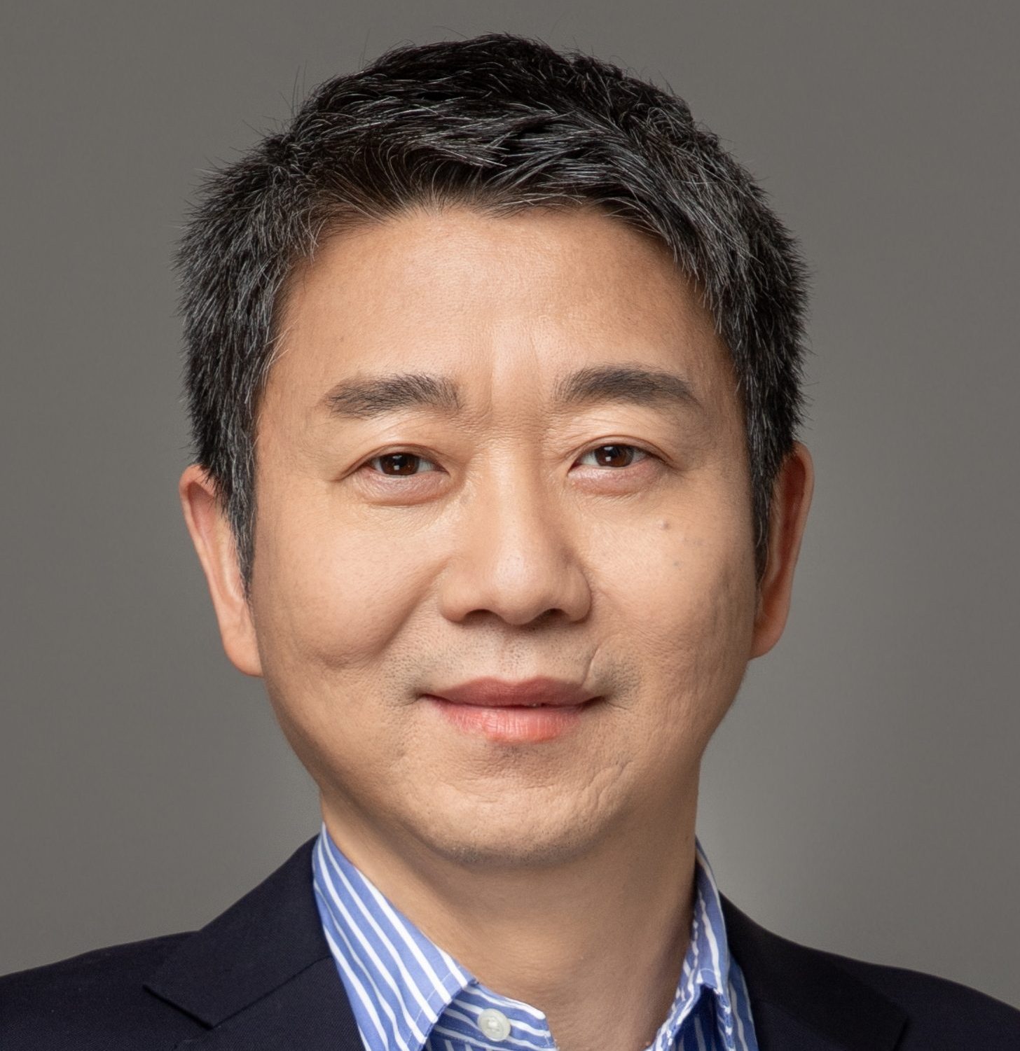 Professor Shugong Xu