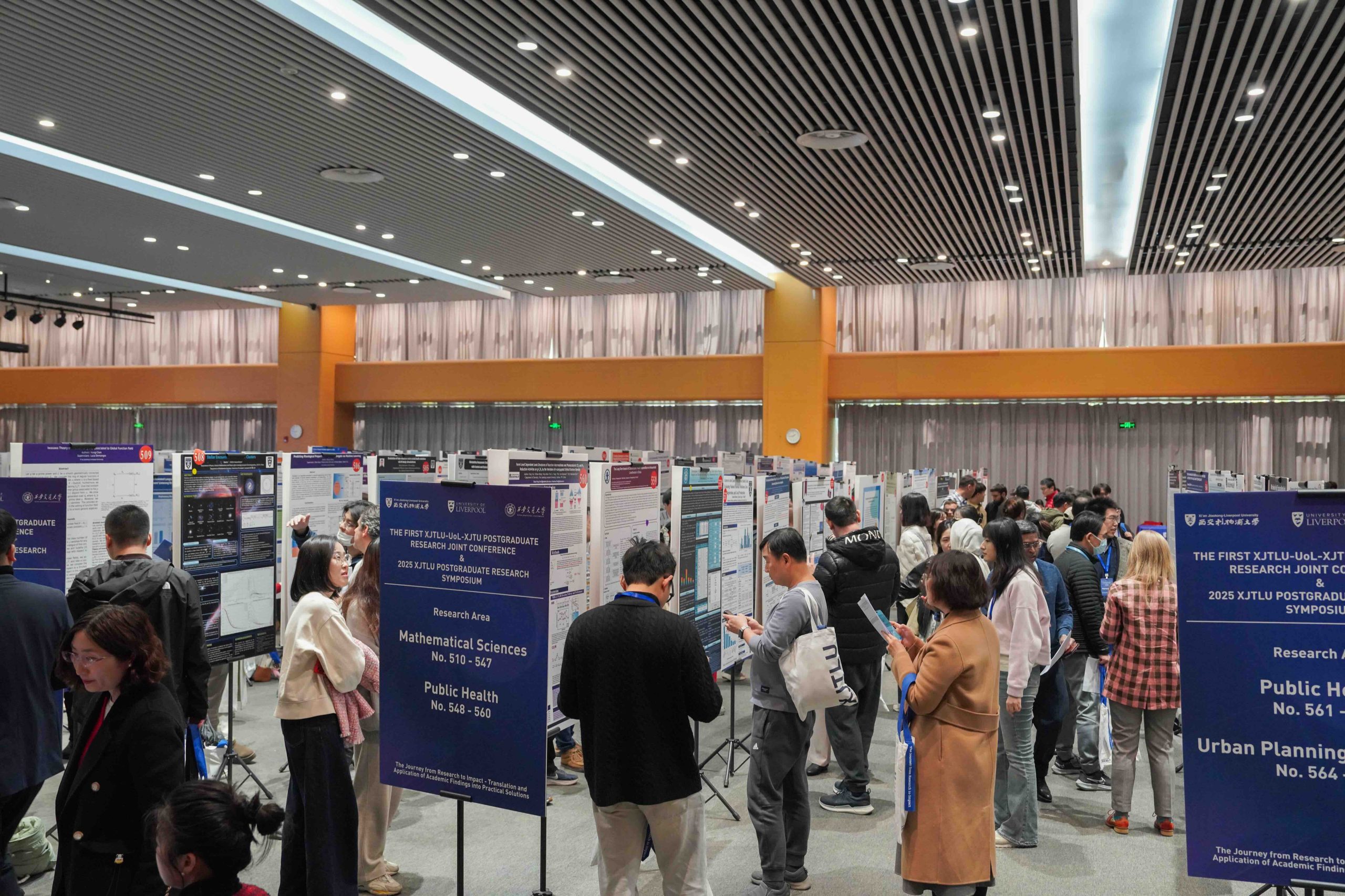 School of Science – 30 Star Students Recognized for Their Research Excellence at the Inaugural XJTLU-UoL-XJTU Postgraduate Research Joint Conference