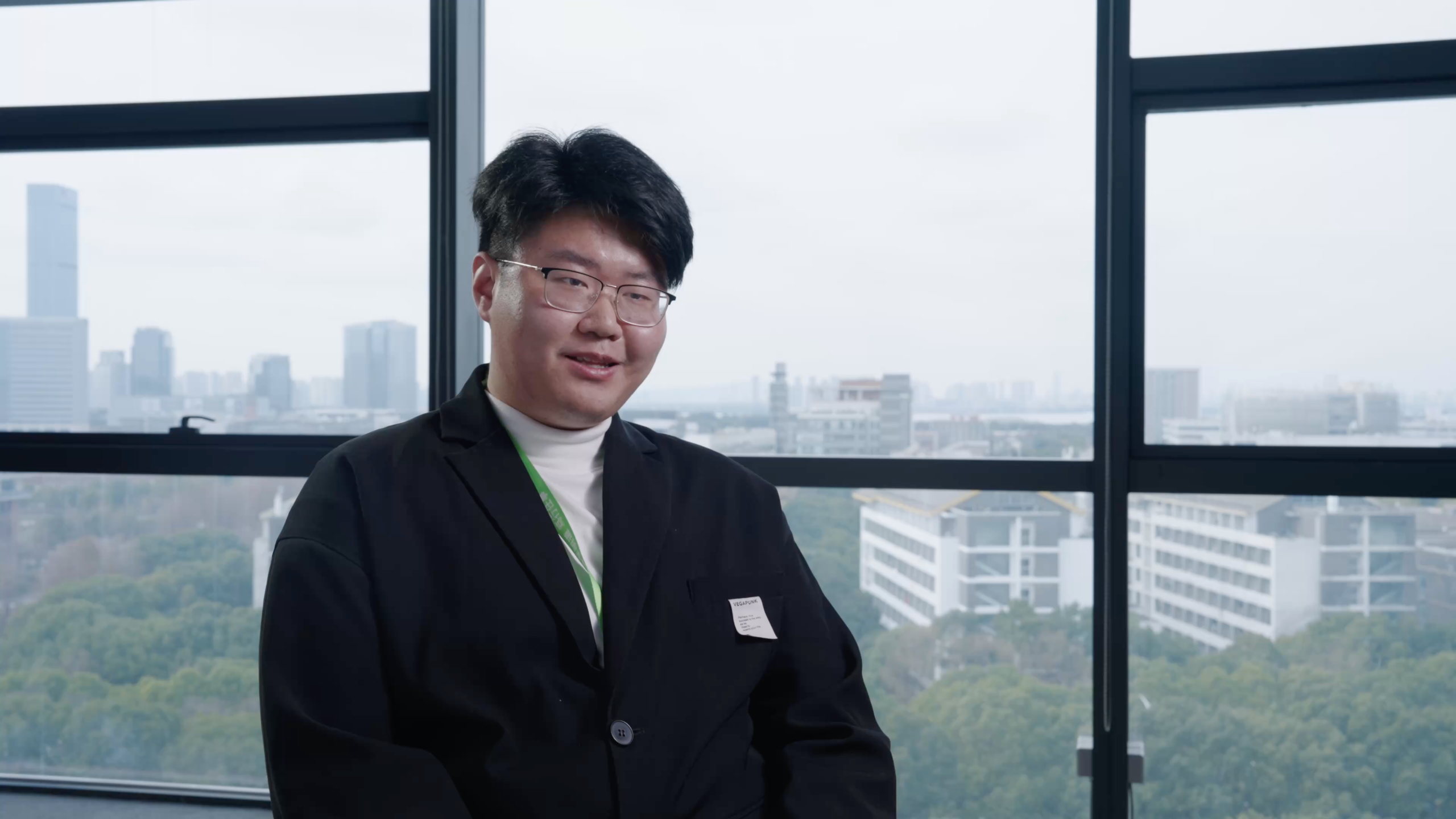无声世界的突破！让手语“DeepSeek”成为可能！
