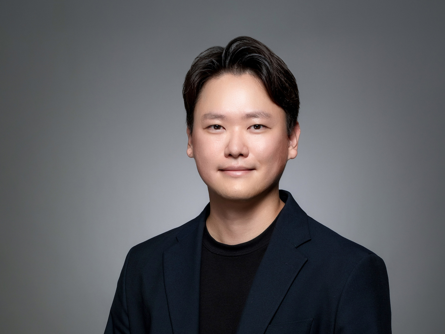 设计学院教师荣获2024-2025学年西浦学术卓越奖