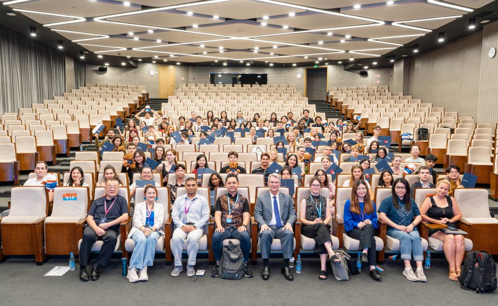 IBSS and China Studies Co-deliver Successful Summer School Focused on Business and Culture