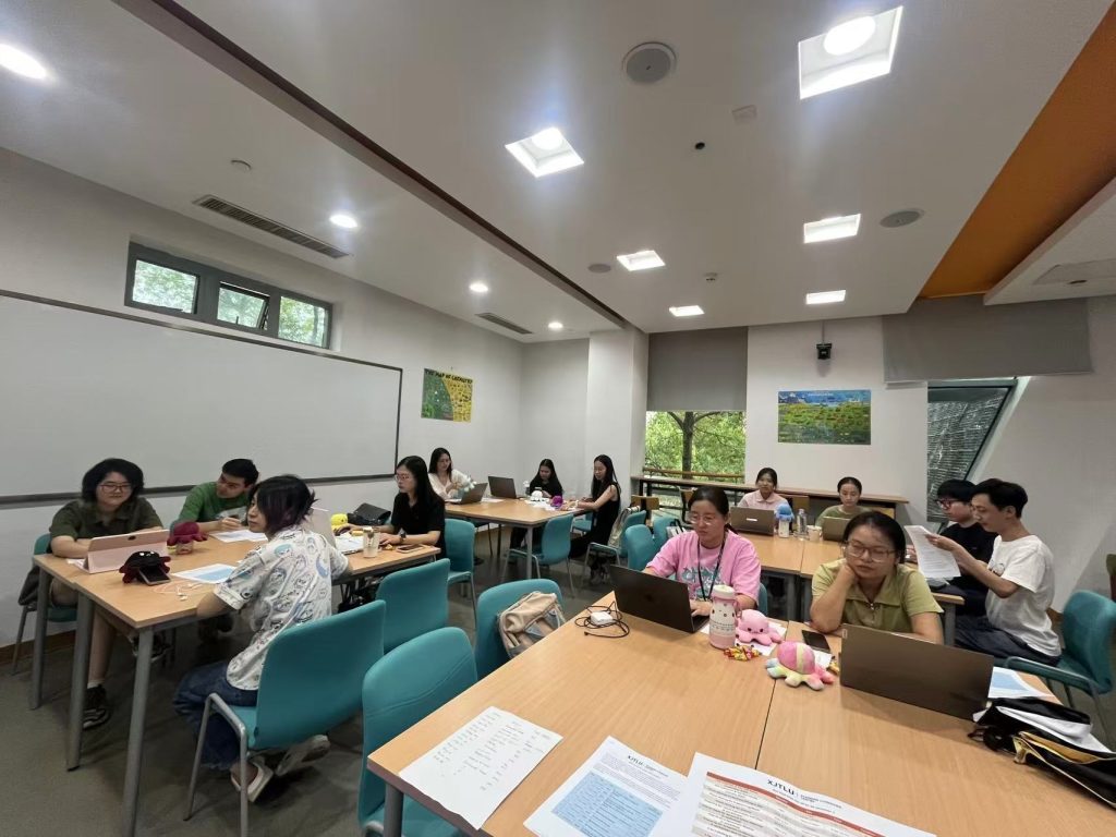 When Science Meets Language: The School of Science Writing Workshop Ignites New Sparks in Academic Expression