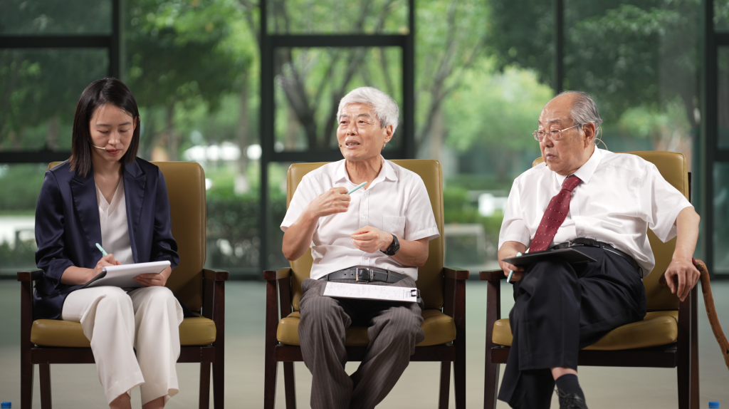 中国教育界的“拓荒人”:构建“看见每一个”的教育生态