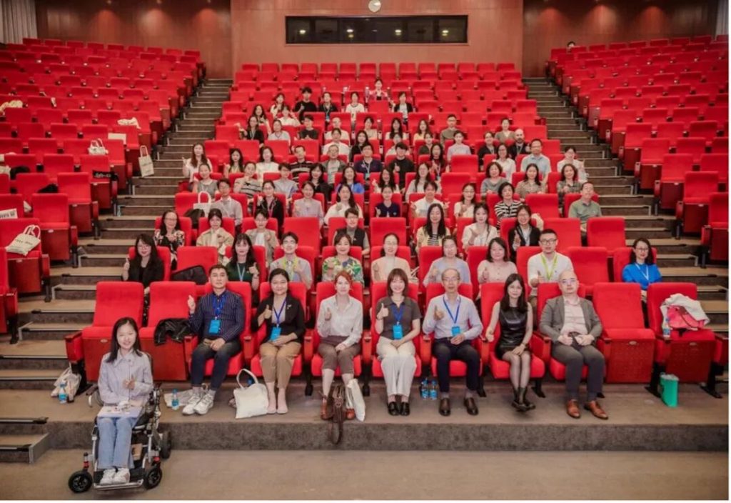 “生成式人工智能促进外语教学研讨会”在西交利物浦大学成功举办