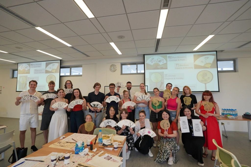 European Students Studying in Hungary Visit XJTLU School of Languages