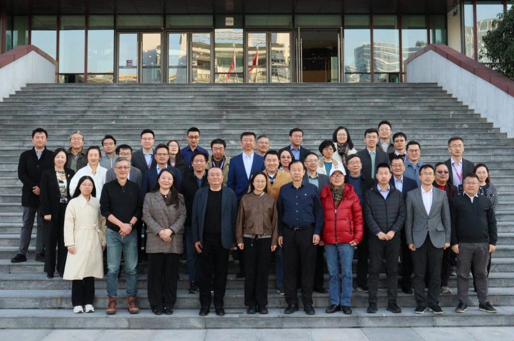 汇五载生态，谱产业新篇：西浦慧湖药学院产业发展咨询委员会第四次全体会议圆满举行