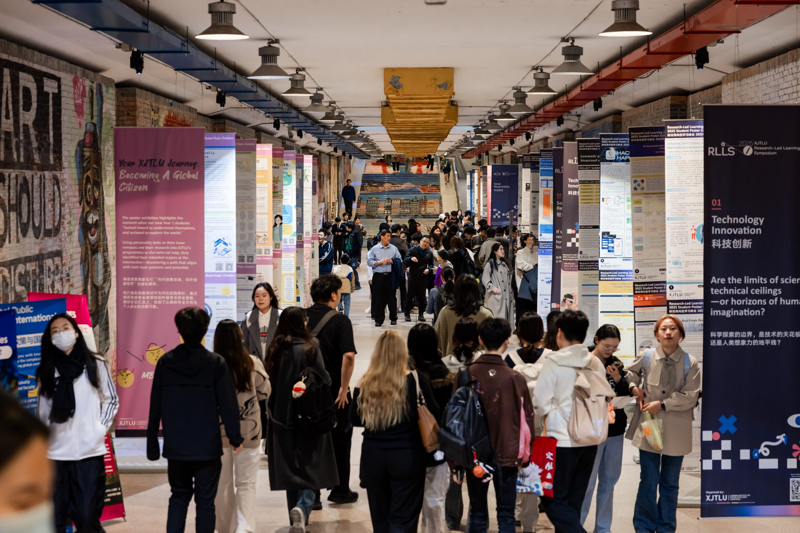 当AI与研究相遇：学生如何在真实世界中学习？