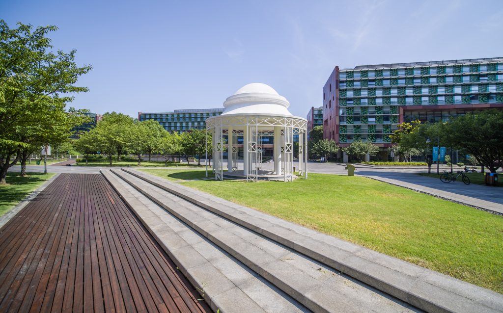 西浦执行校长席酉民教授2013年教师节致辞