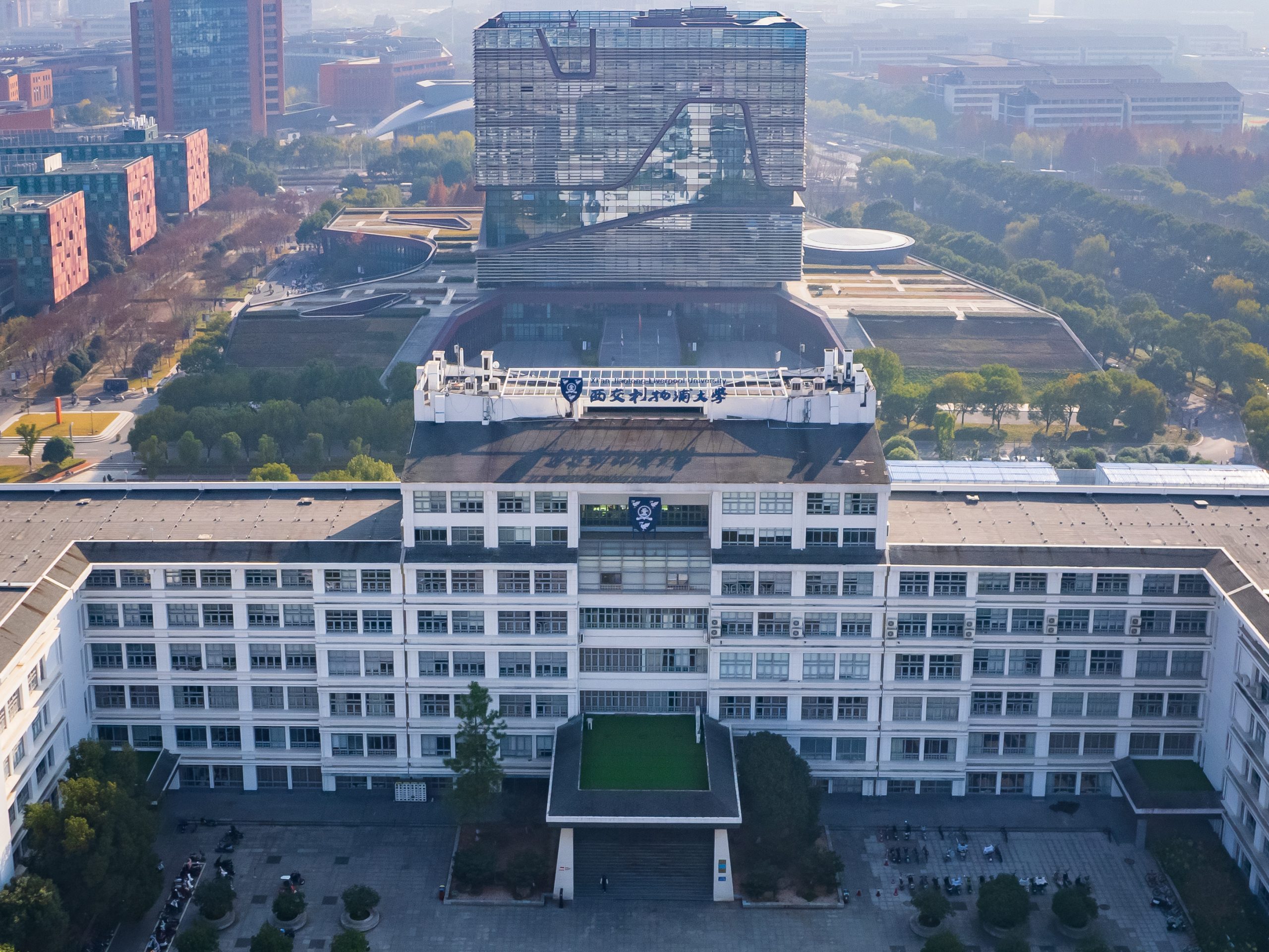 教学数字化基座落地实践 - 基于Moodle的教学管理平台支持一所新设国际大学的教育教学