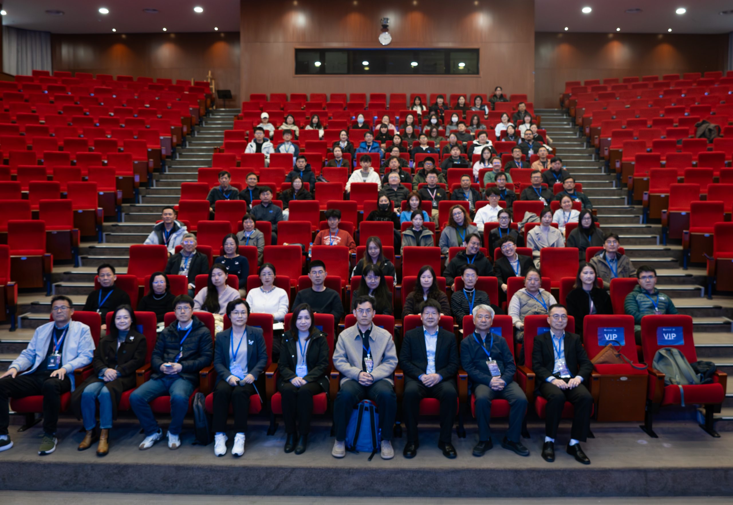 三校联袂 西交利物浦大学举办 2026 年度智能工程联合论坛