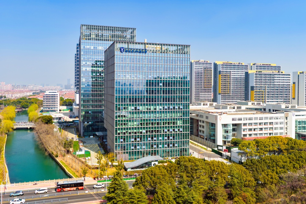 生命科学楼正式启用！点亮西浦产学研政社融合发展的战略蓝图