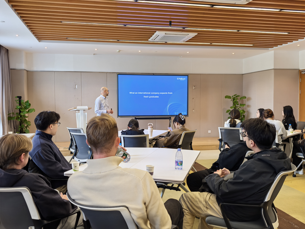 Career Talk in Suzhou connects XJTLU students with industry professionals