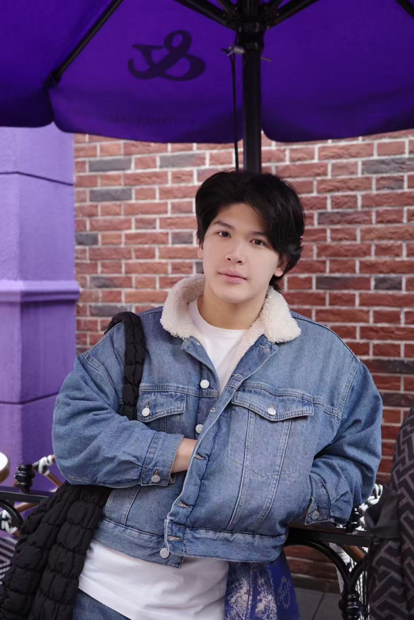 How opportunities and curiosity put Thai graduate on the management fast track