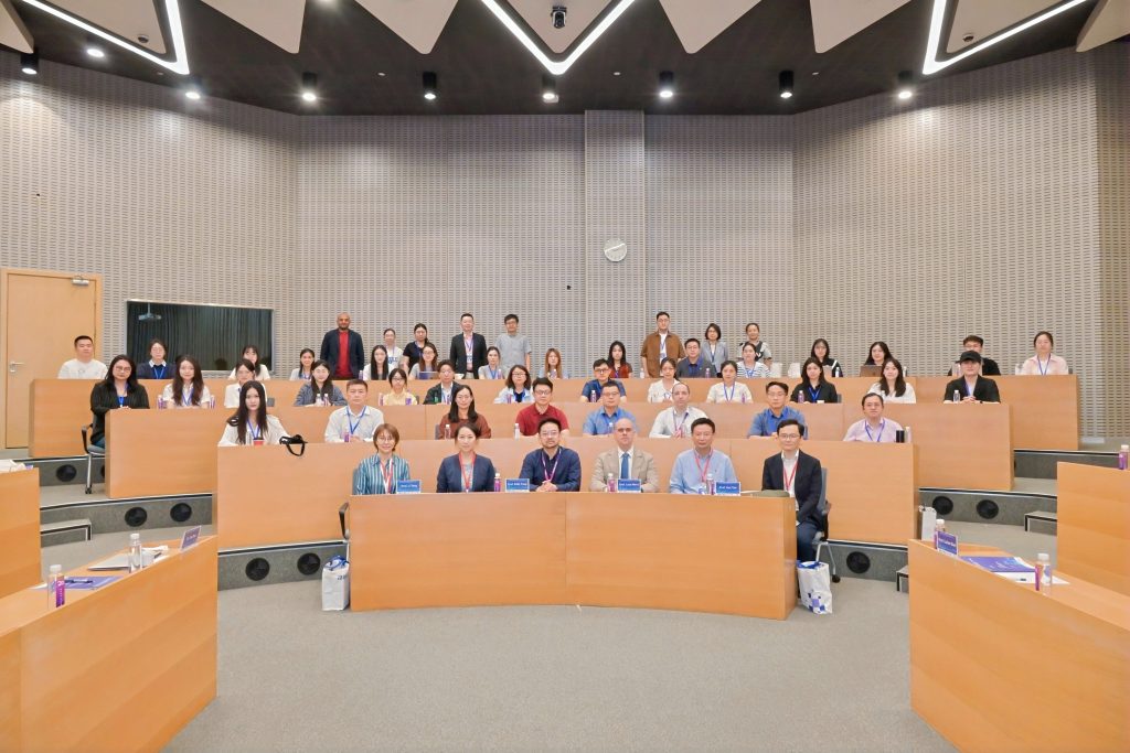 Technological Forecasting and Social Change论文发展工作坊在西交利物浦大学成功举办