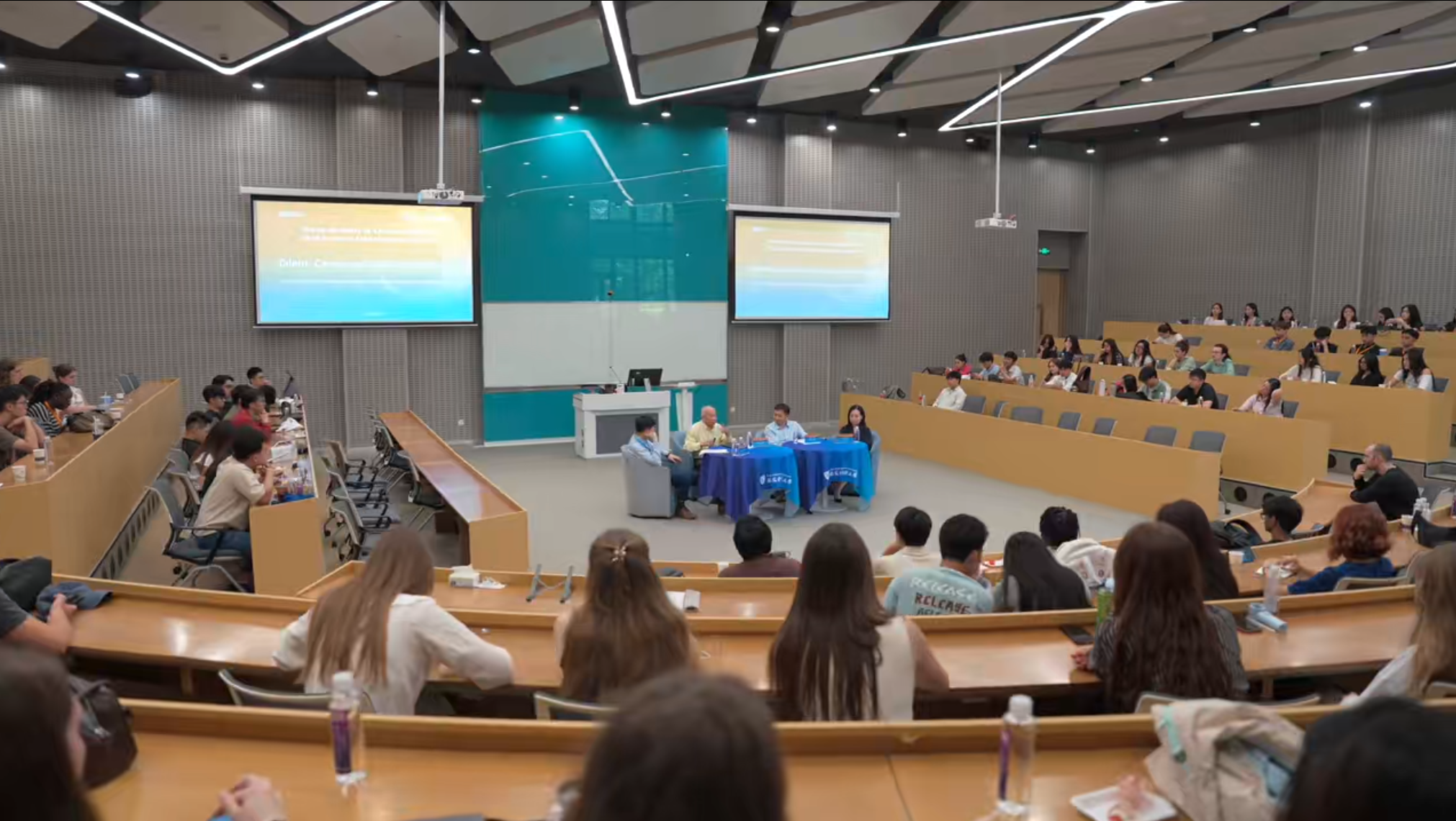 Two industry forums at summer school tackle students’ career and cross-border business concerns