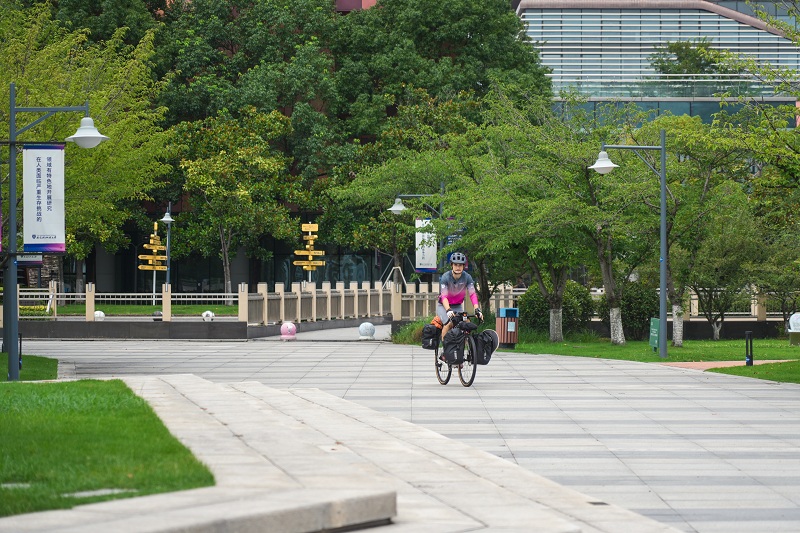Connecting Three Universities: A 15,000-Kilometre Cycling Journey