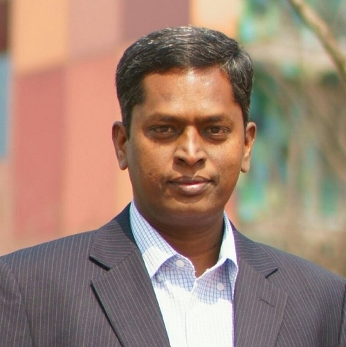 Sekar Raju博士