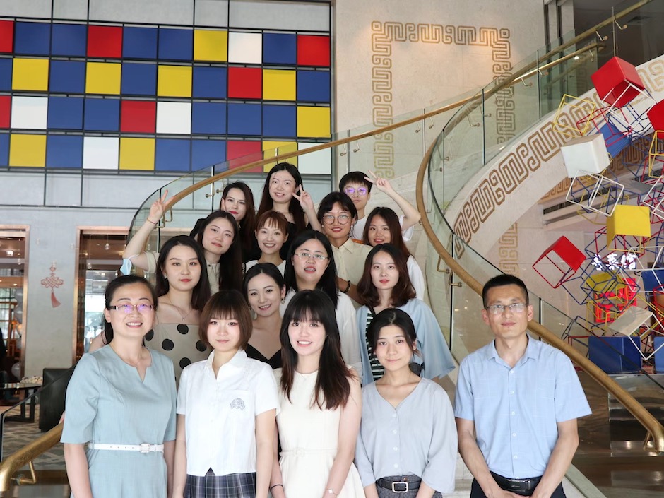 西浦未来教育学院迎来首届毕业生，学院校友会正式成立
