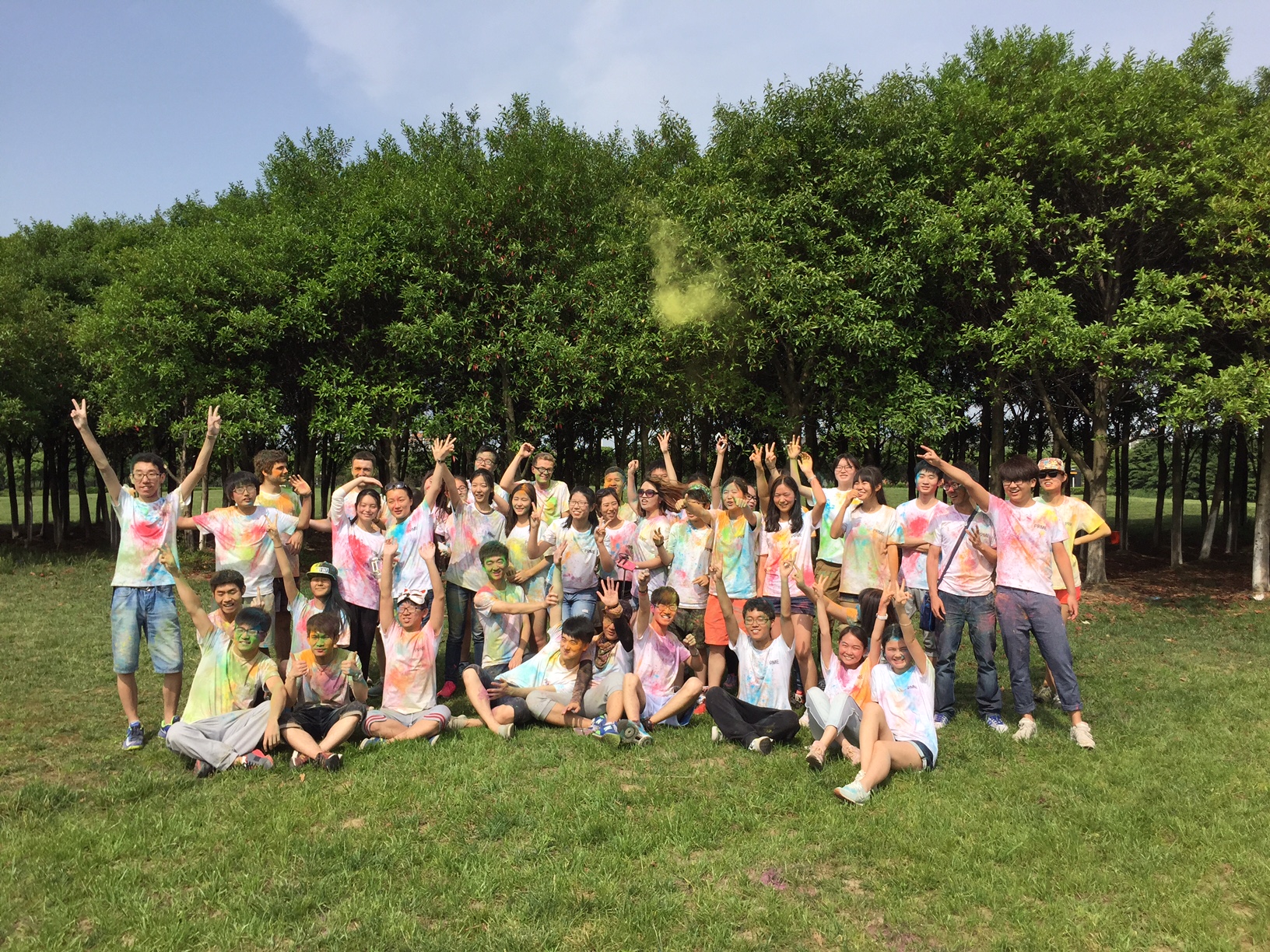 The IBSS Colour Run Adds More Colour to Summer