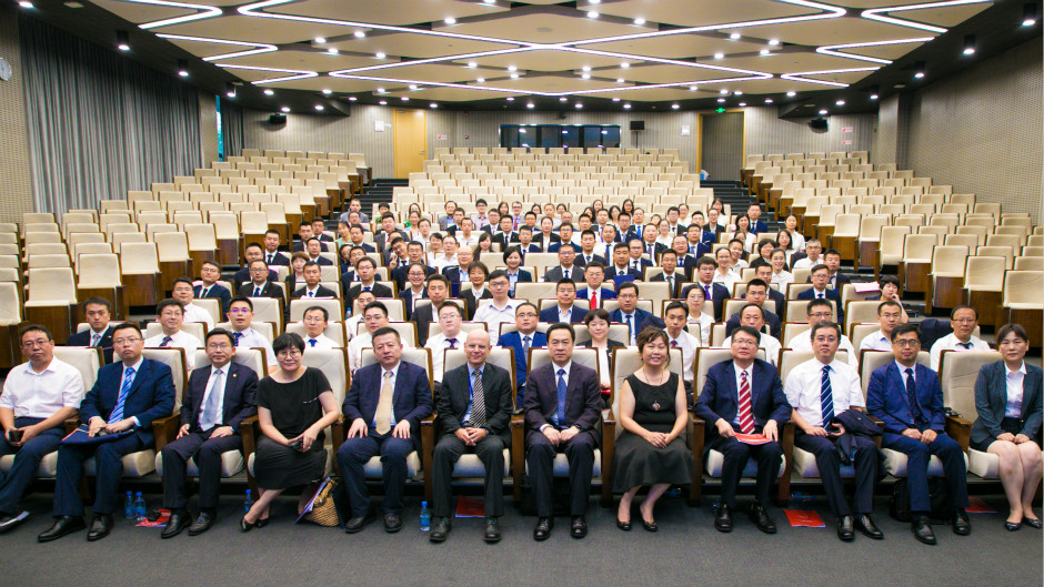 第三届中国中车国际化人才高级项目毕业典礼在西浦举行