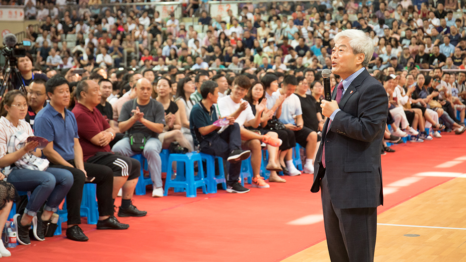 以“和谐心智”赢得未来——执行校长席酉民教授教师节致辞