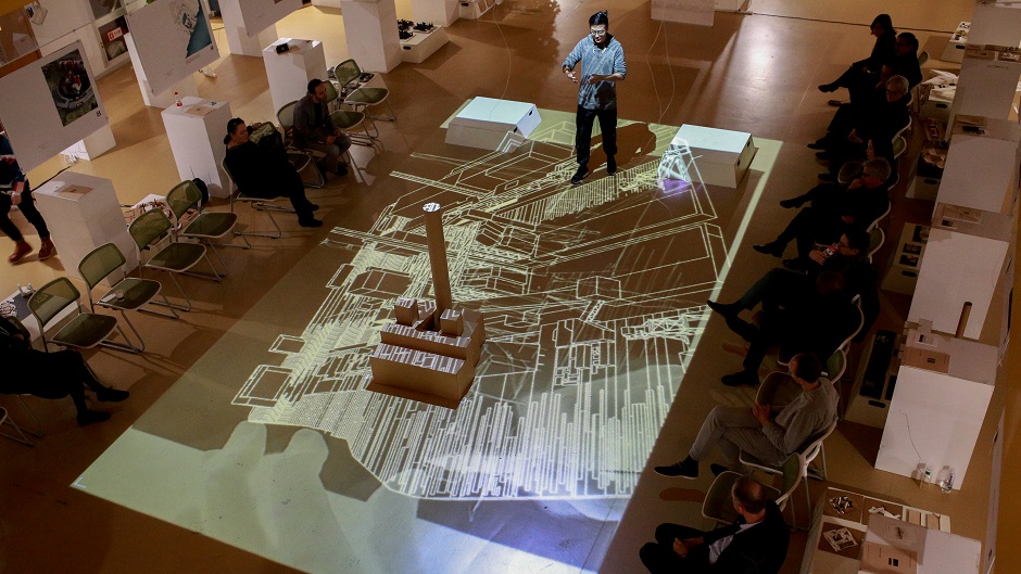 Student presentation method combines art, technology and architecture