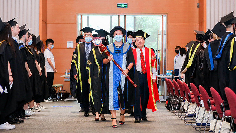 Graduates ready to face the future