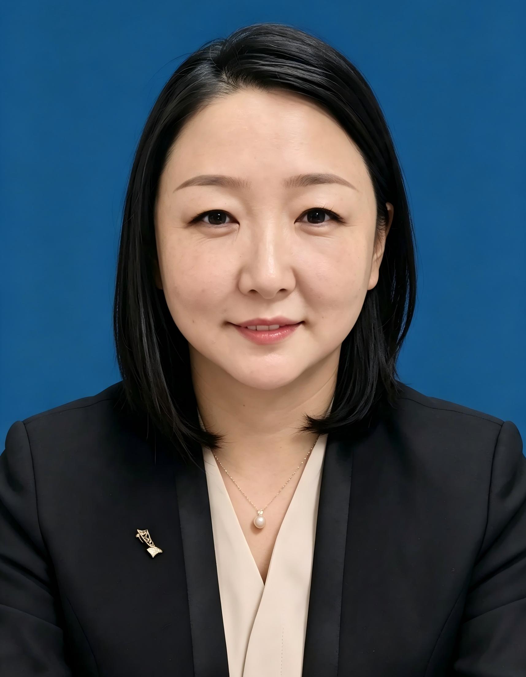 Junzhe Guan