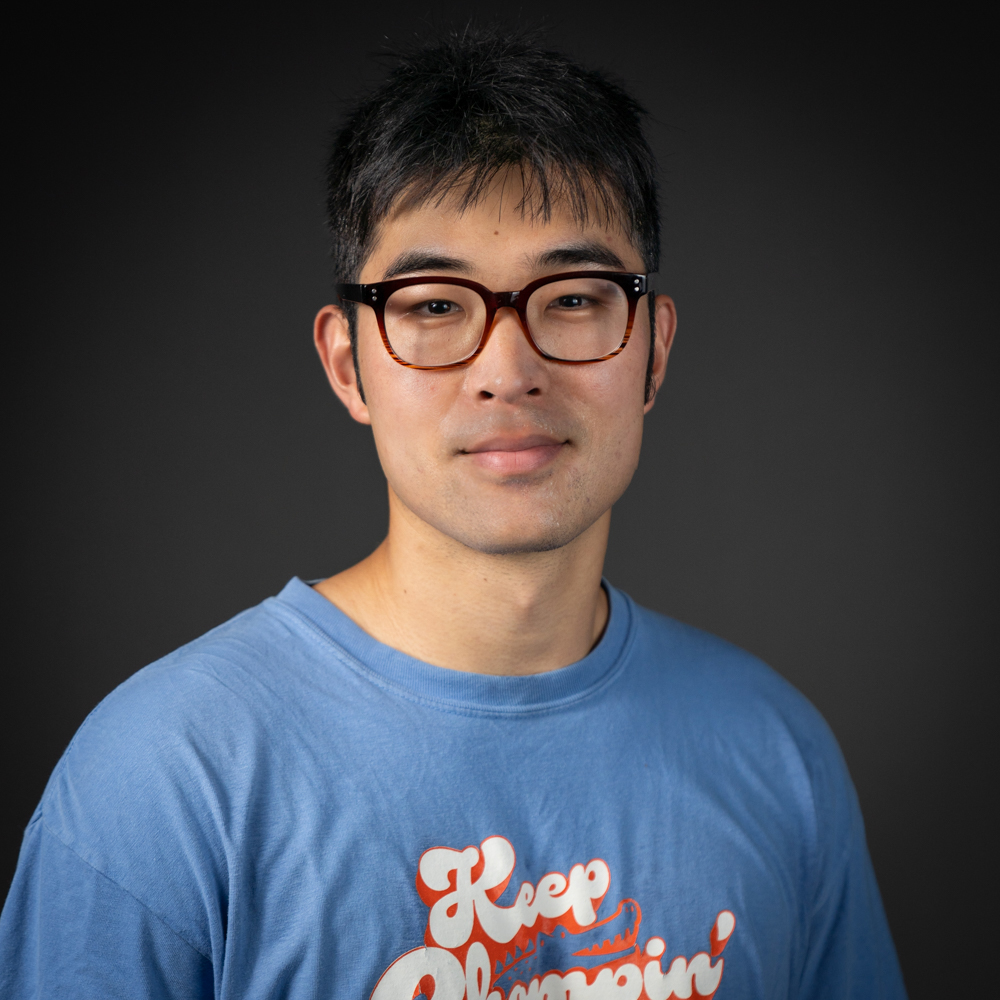 Wenyi Zhou