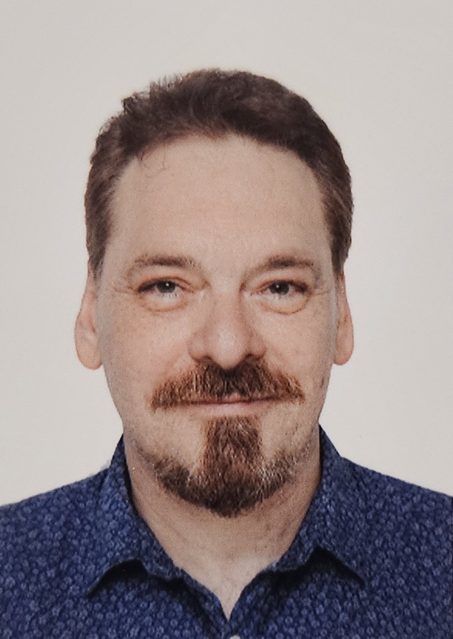 Simon Knight