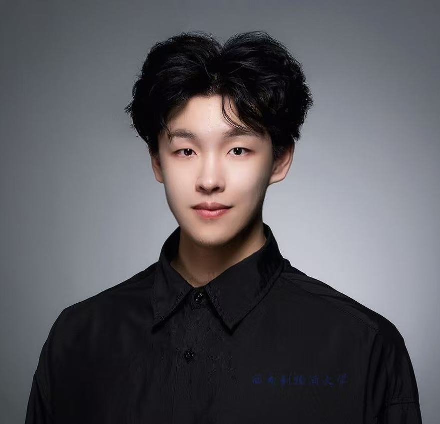 Xiaoxiang Shi
