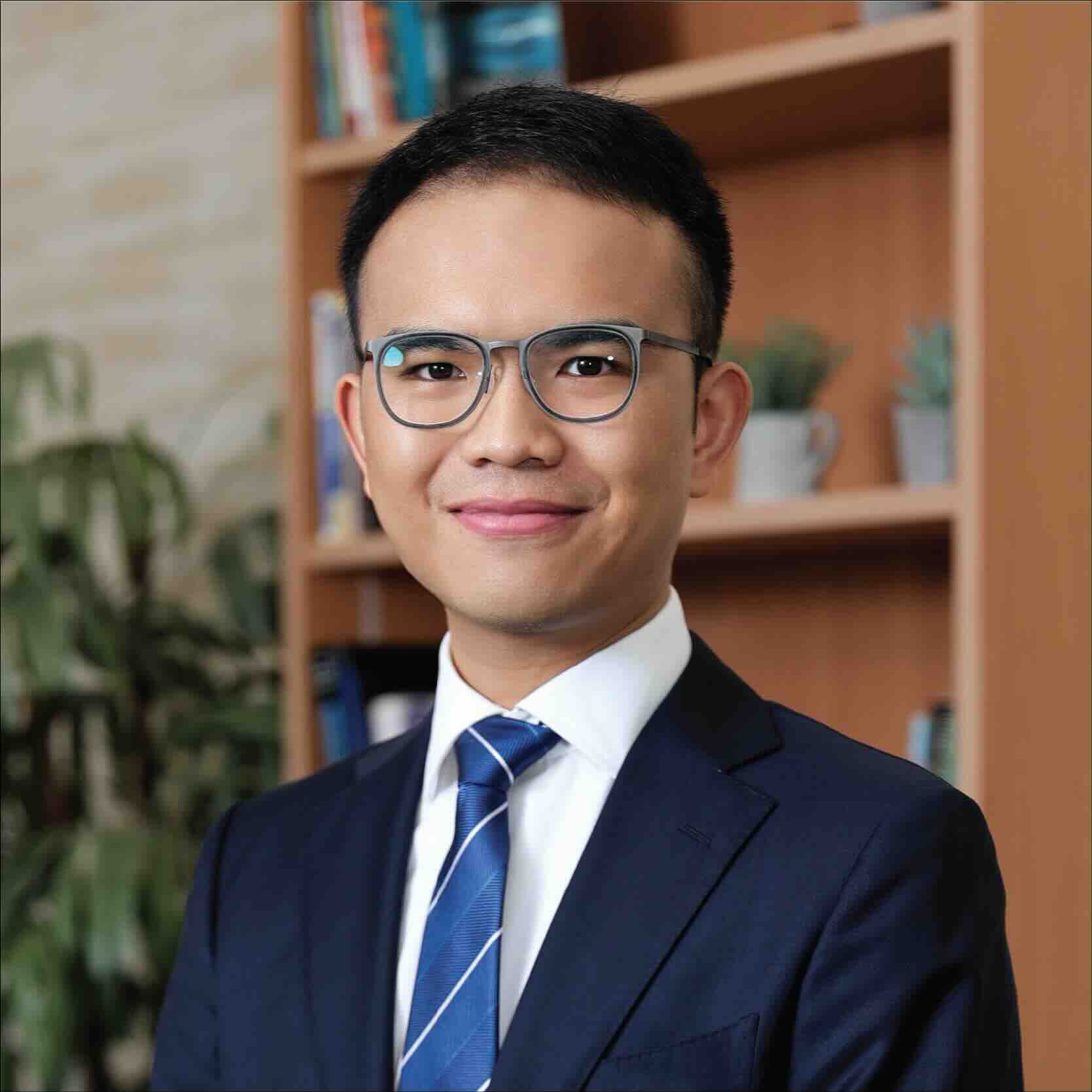 刘航